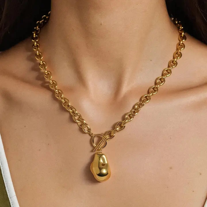 Non-Tarnish Large Pearl Chain Necklace