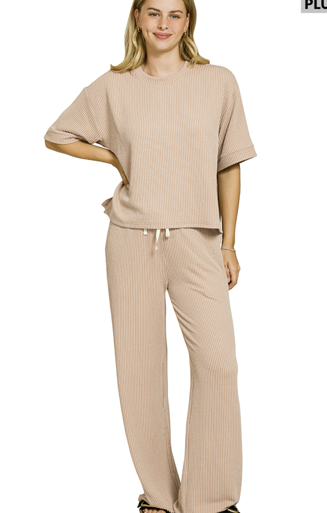 Plus Size raised rib short sleeve tee & pants set - ZENANA RTLRPL-8608X5