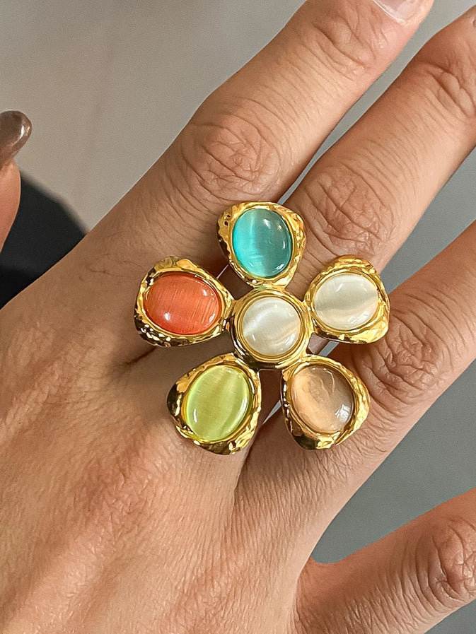 Non-Tarnish Vintage Stone Floral Ring