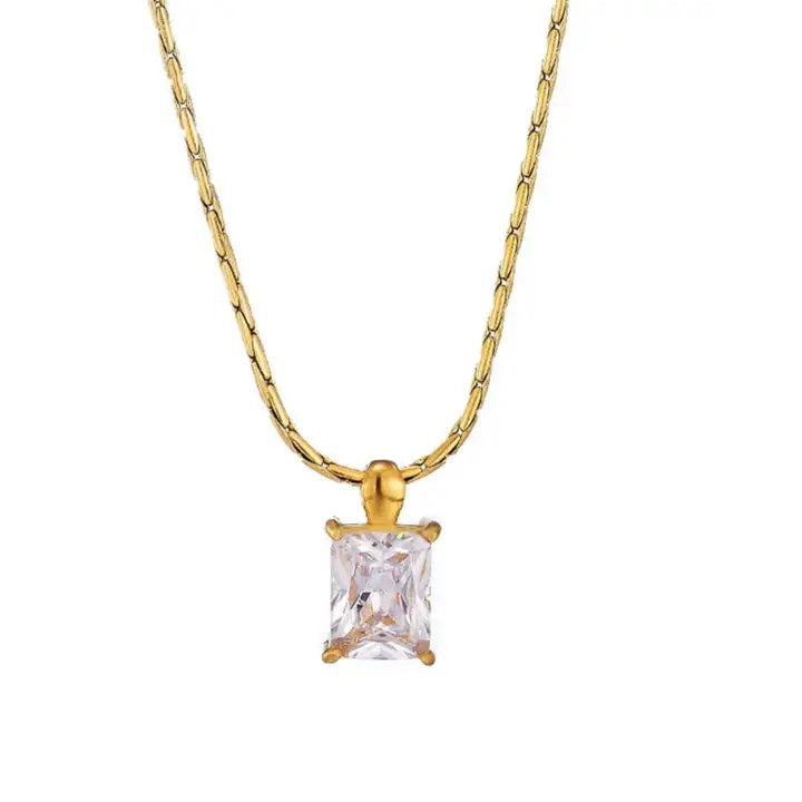 The “Selena” Necklace