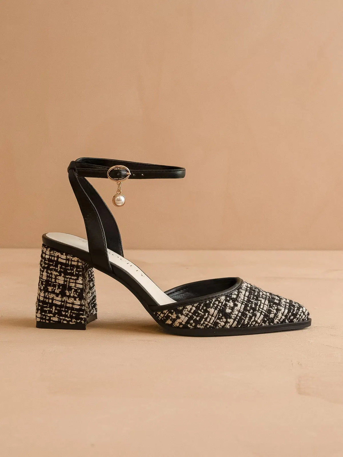 The Princess | Black Tweed Pointed Toe Spring Heel Strap