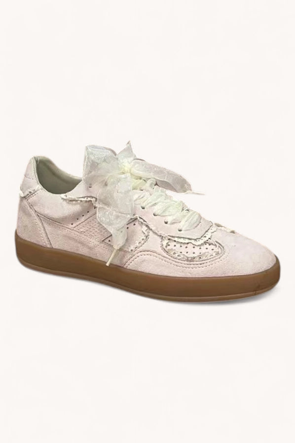 Elannor Lace Trim Edge Design Low Sneakers
