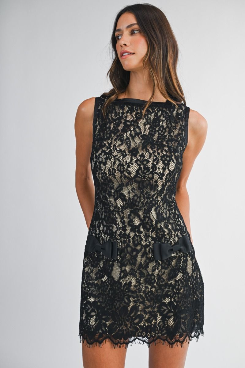 Open Back Sleeveless Lace Dress