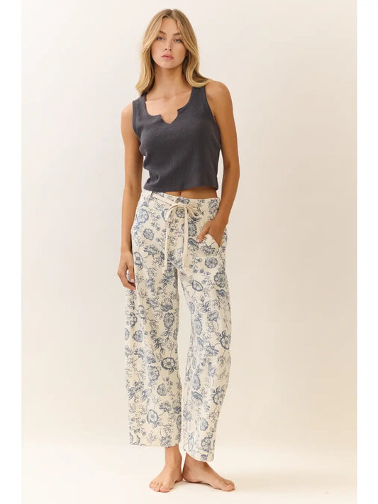 Floral Printed Cropped Straight-Leg Pant