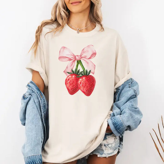 Strawberry | Bow Graphic Tee