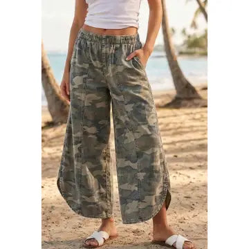 Tulip Washed Camo Relaxed Fit Jean