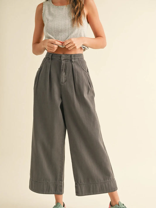 Loose Fit Pleated Waist Cotton Pants