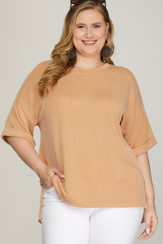 PLUS - HALF SLEEVE TEXTURED KNIT TOP