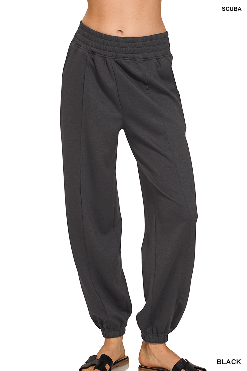 Scuba joggers with pockets