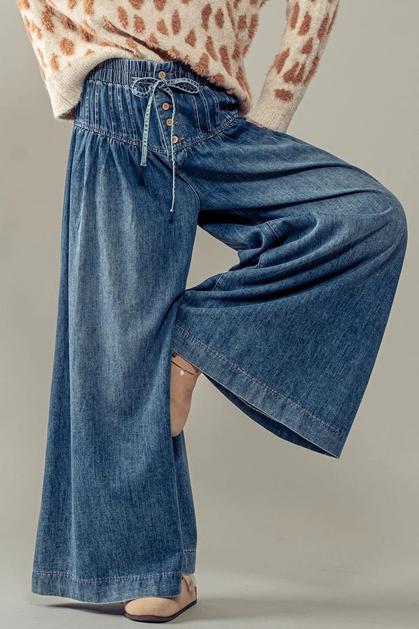 Pleated Wide-Leg Button Closure Pants