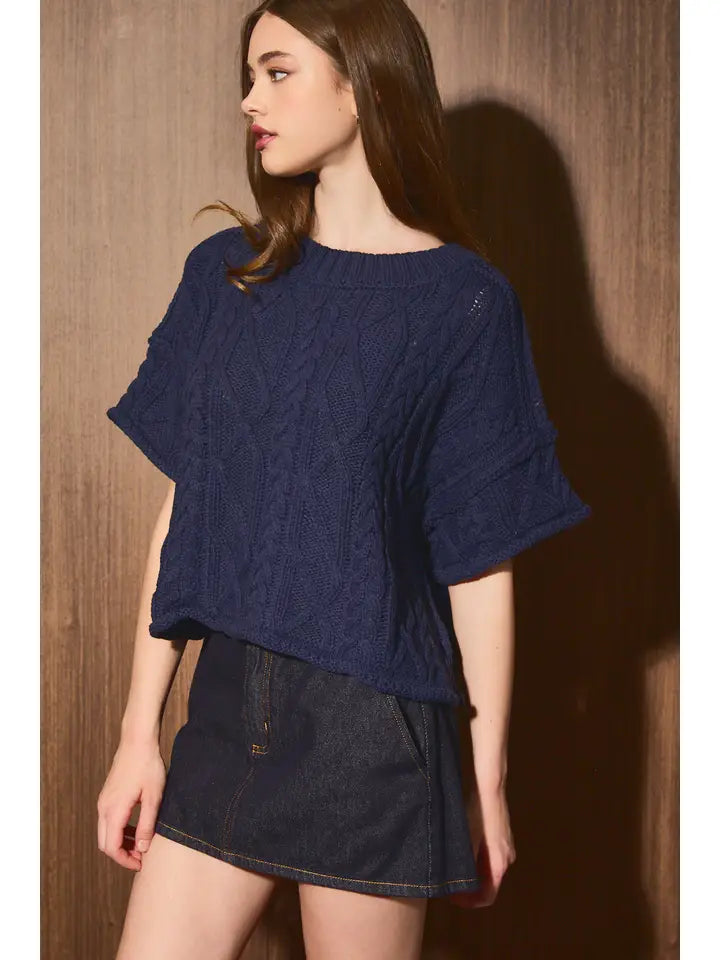 Round Neck Short Sleeve Knit Sweater Top