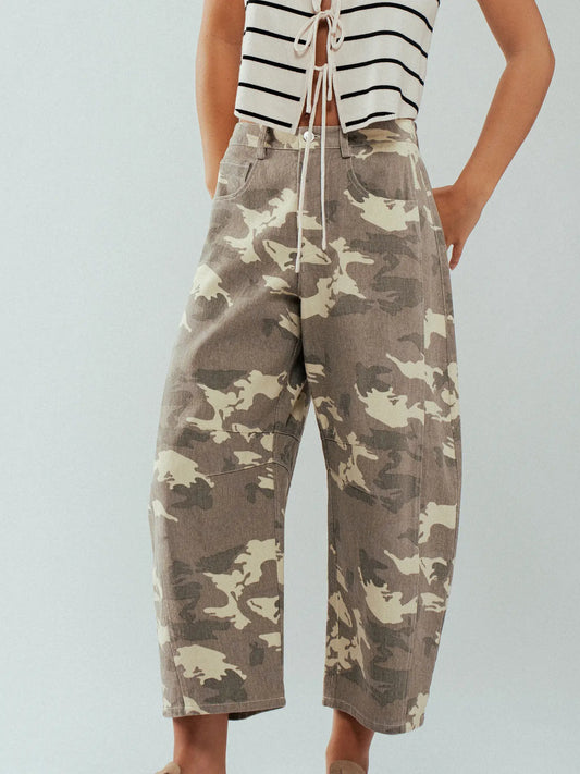 Camo Print Wide Leg Cropped Western Jeans