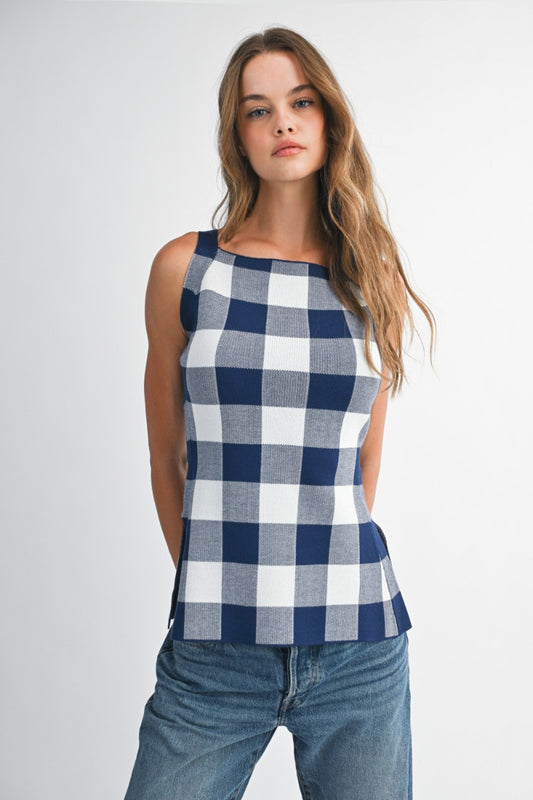 Checkered High Necked Flare Top