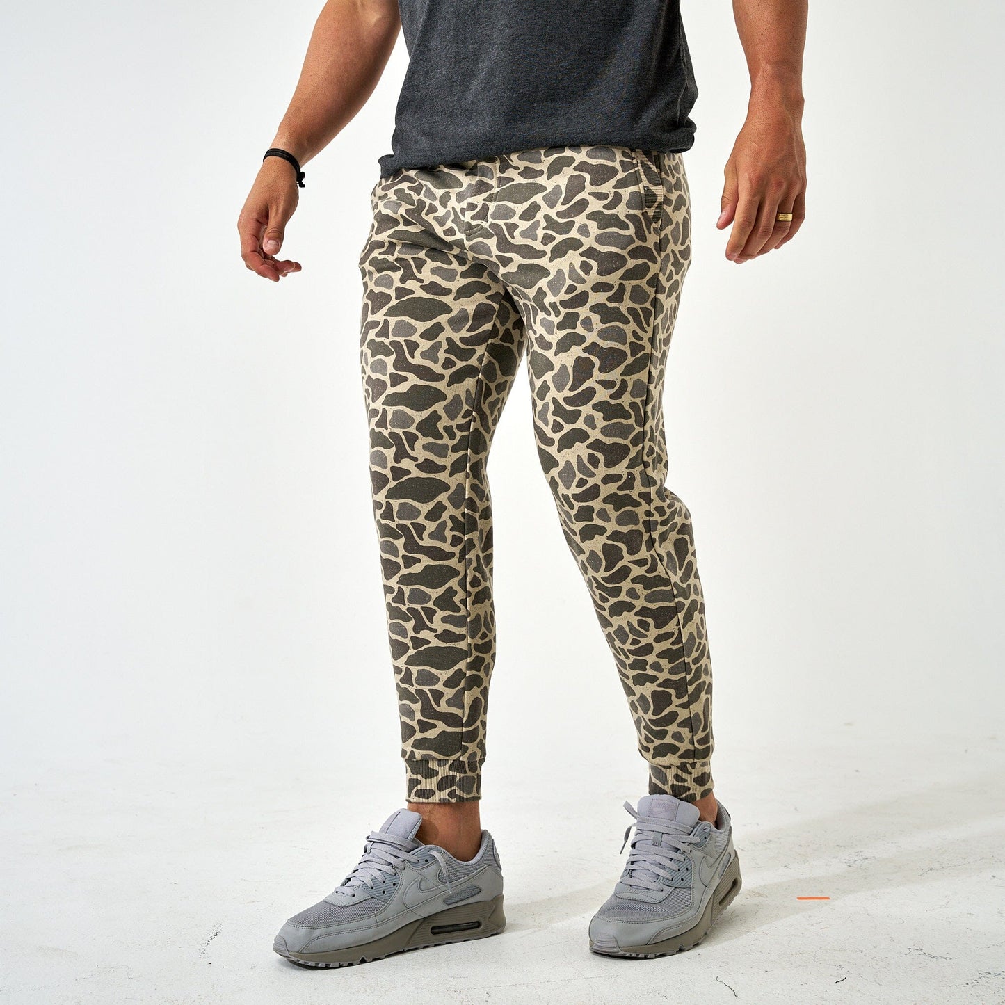 BURLEBO FLEECE JOGGER - CLASSIC DEER CAMO